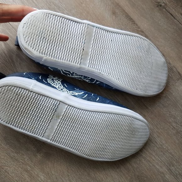 Women Hand painted sneakers - Picture 3 of 7